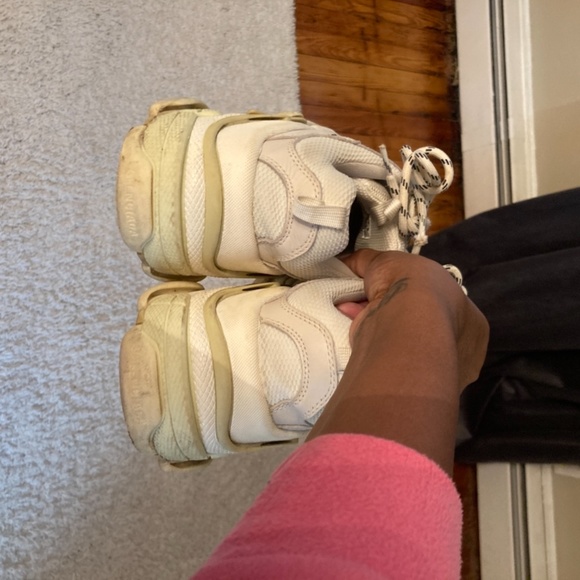 Balenciaga Triple S Sneakers - Picture 2 of 6
